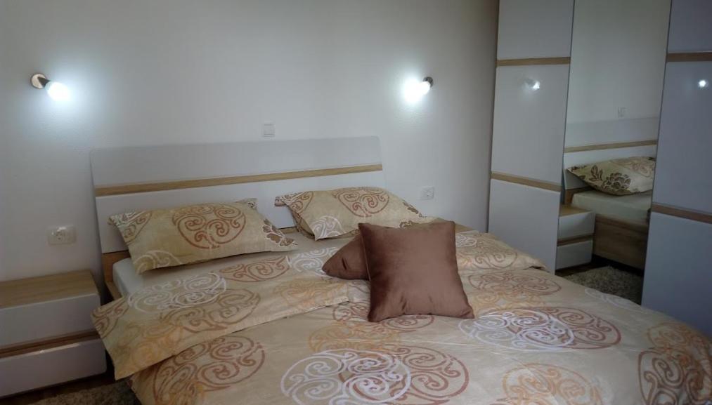 Apartments Maljevic Bar Luaran gambar